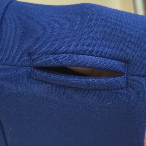 Champion debossed hoodie - Picture 5 of 9